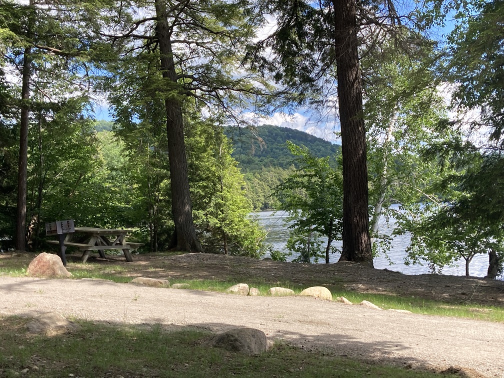 Picnic area at Cranberry Lake Campground